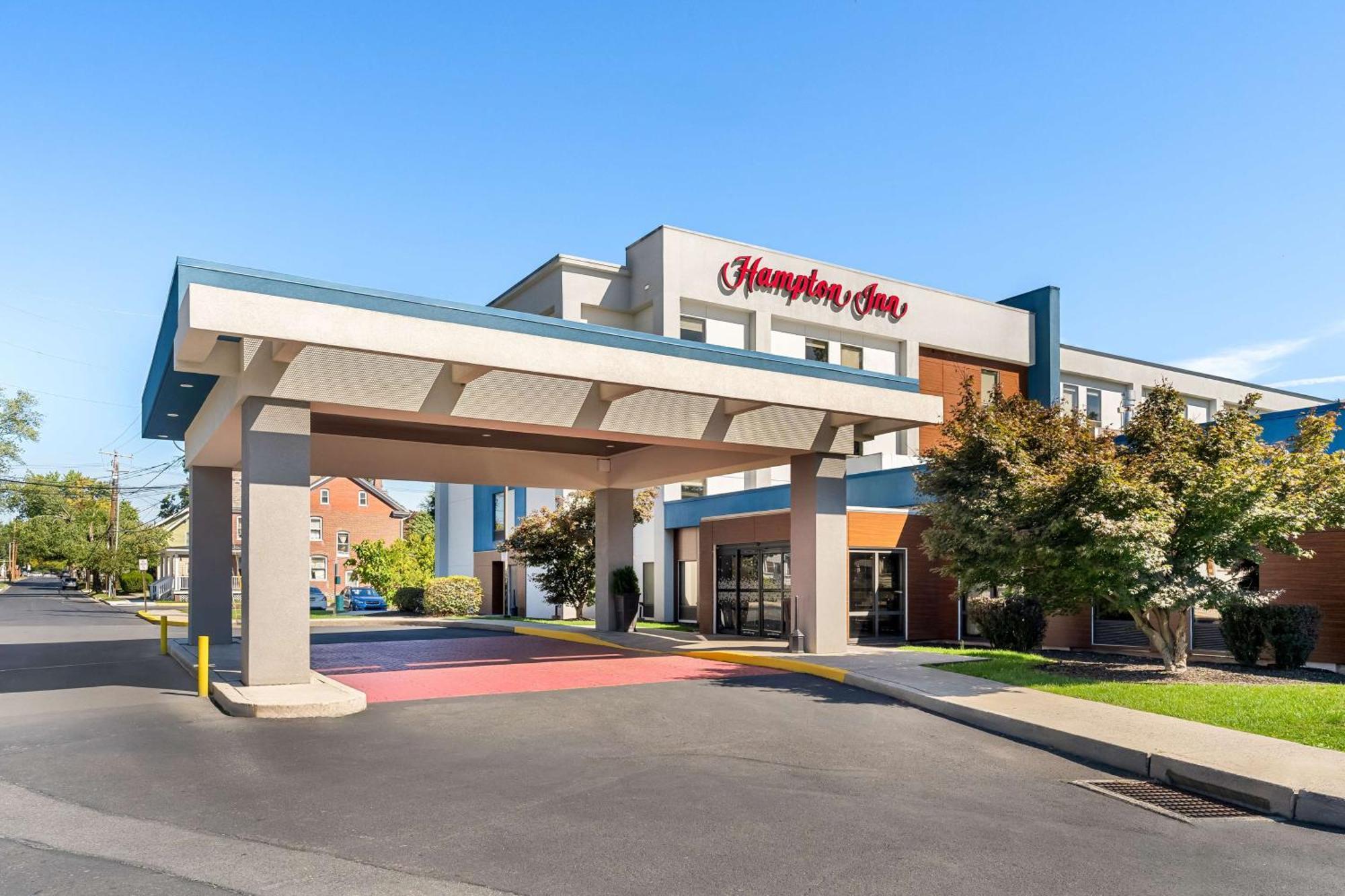 Hampton Inn Stroudsburg Poconos Екстериор снимка